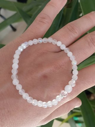 Pulsera de piedra luna