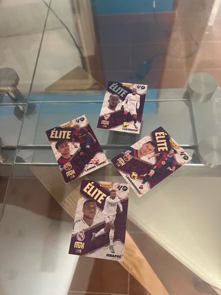 4 Cartas Panini Élite Fútbol