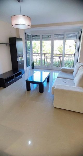 Piso en alquiler en Pla de Bon Repós en Alicante