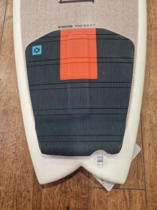 Tabla Duotone Surf Kite  Fish 5'1 22.4L+ quillas