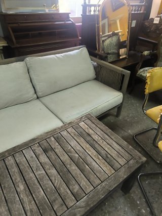 Conjunto de jardín con mesa centro