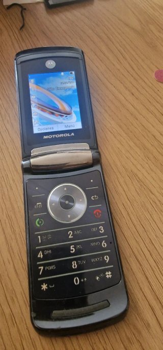 Motorola RAZR2 V8 2MP MP3 Nero