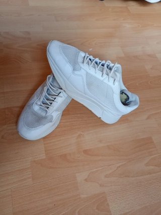 Zapatillas deportivas hombre blancas