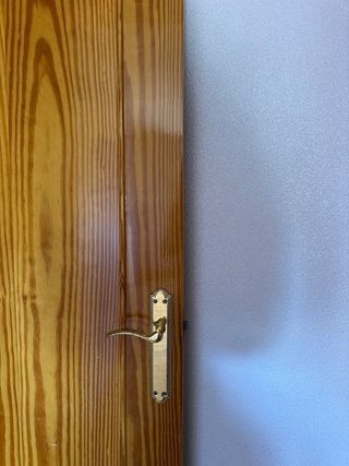 Puerta de madera interior