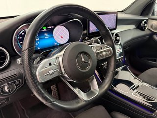 Mercedes-Benz GLC Coupé 2022 300de 306cv AMG LINE