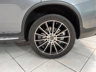 Mercedes-Benz GLC Coupé 2022 300de 306cv AMG LINE