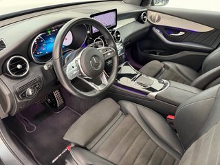 Mercedes-Benz GLC Coupé 2022 300de 306cv AMG LINE