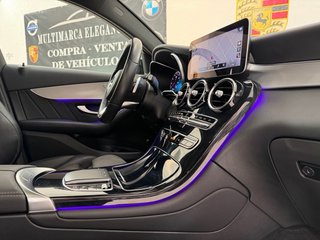 Mercedes-Benz GLC Coupé 2022 300de 306cv AMG LINE