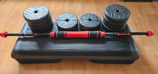 Step y Barra de Pesas 28 kg Fitness