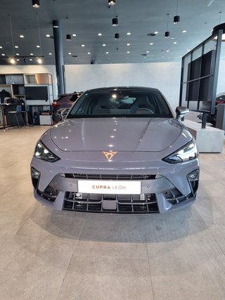 CUPRA LEON 1.5 EHYBRID 204 CV DSG  2026
