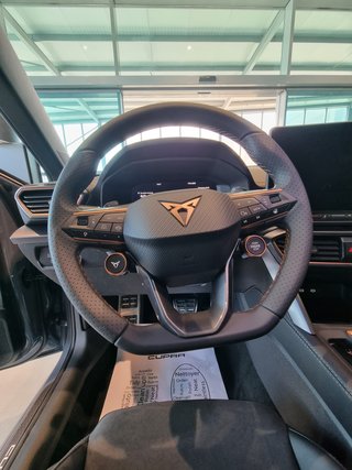 CUPRA LEON 1.5 EHYBRID 204 CV DSG  2026