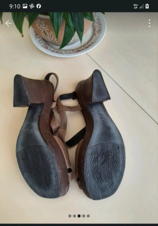 Zapatos de piel tacón