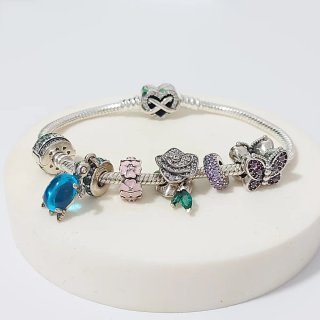 Pulsera Pandora Talla 19 con Charms