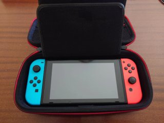 Nintendo Switch Azul y Rojo