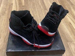 Nike Air Jordan 11 Retro Bred Velvet