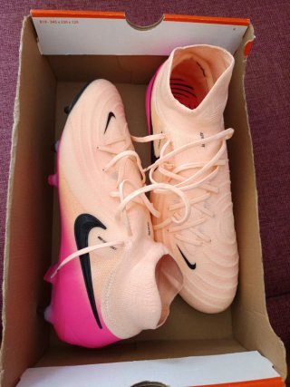 Nike Phantom Luna II ELT SGPRO P sin estrenar de segunda mano por