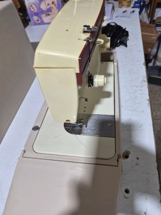 Máquina de coser Singer portátil