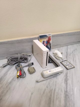 Nintendo Wii White Edition + HDD e Giochi