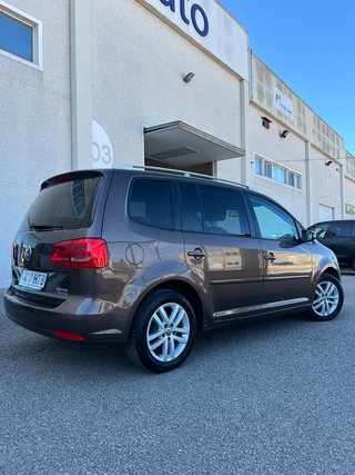 Volkswagen Touran 2013