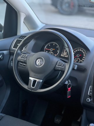 Volkswagen Touran 2013