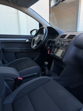 Volkswagen Touran 2013
