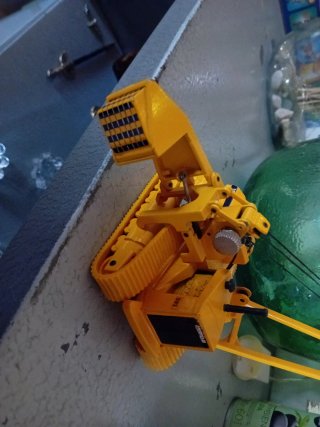 Cosechadora Juguete New Holland TX 34