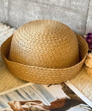 Sombrero de rafia tendencia verano