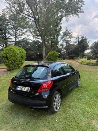 Peugeot 207 GT 1.6 HDi 110 — 3 puertas | Negro | 2