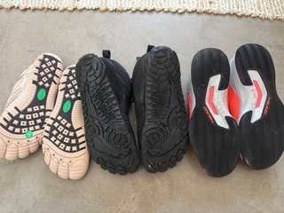 3 Pares Zapatillas Talla 40, 25€ precio total