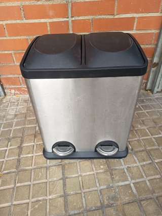 Cubo basura 2 compartimentos metal