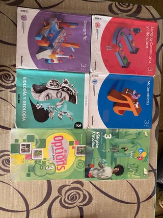 Libros de tercero de la ESO del Instituto Manzano
