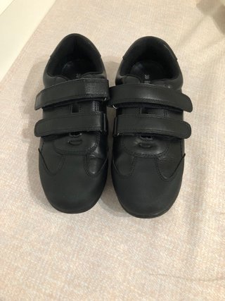 Zapatos Deportivos Negros Talla 39