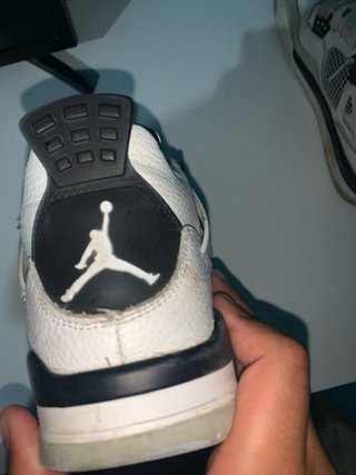 Jordan 4 Retro Bianco e Nero