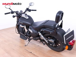 KEEWAY SUPERLIGHT 125