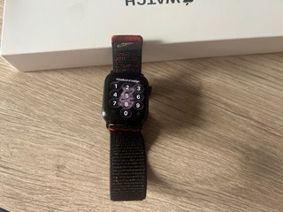 Apple Watch SE 3 40mm Negro/Rojo