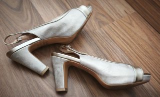 Zapatos de fiesta  dorados