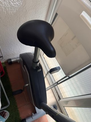 Bicicleta estática Domyos semi nueva