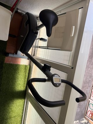 Bicicleta estática Domyos semi nueva