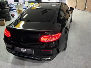 Mercedes-Benz  C63 S  2017