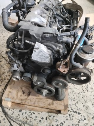 Motor Toyota Corolla Verso 2.2 177CV Completo