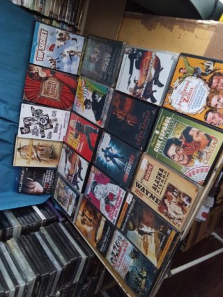LIQUIDACIÓN DE PELÍCULAS A 1 € SIN USAR