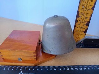 Antiguo Timbre eléctrico de campana funcionando