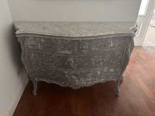 Cómoda antigua mármol y madera