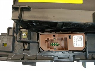 GUANECIDO CONSOLA CENTRAL PEUGEOT 508 BH01 968854