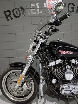 Harley-Davidson 1200T Negra