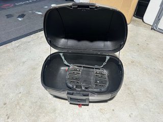 Baúl Shad 46L Usado