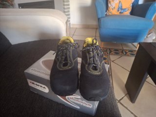 Zapatos de seguridad Cofra 38