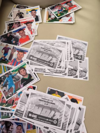 77 Cromos Liga Este 2017-18