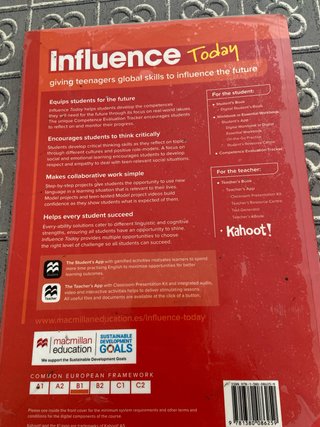 INFLUENCE TODAY 3 Student's book: libro de text...