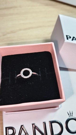Anillo Pandora Círculo Brillante Plata